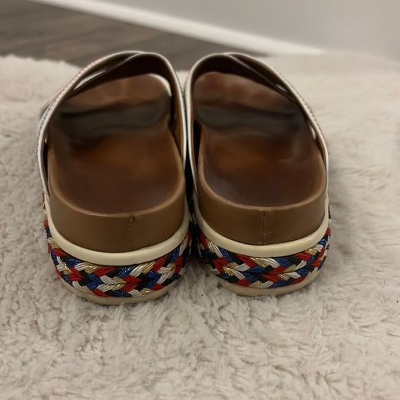 Leather slippers purchased in Greece - Picture 7 of 8